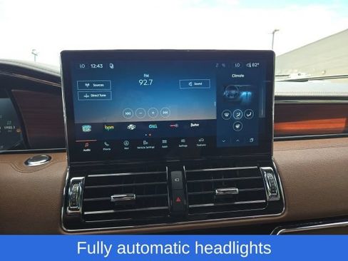 Used 2023 Lincoln Navigator Reserve AWD/4WD image 24