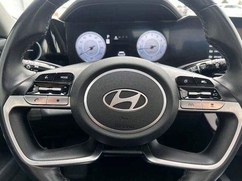 Used 2024 Hyundai Elantra Limited FWD image 23