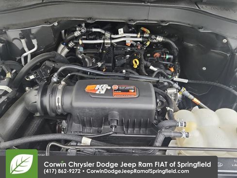 Used 2022 Ford Explorer XLT w/ Equipment Group 202A AWD/4WD image 34