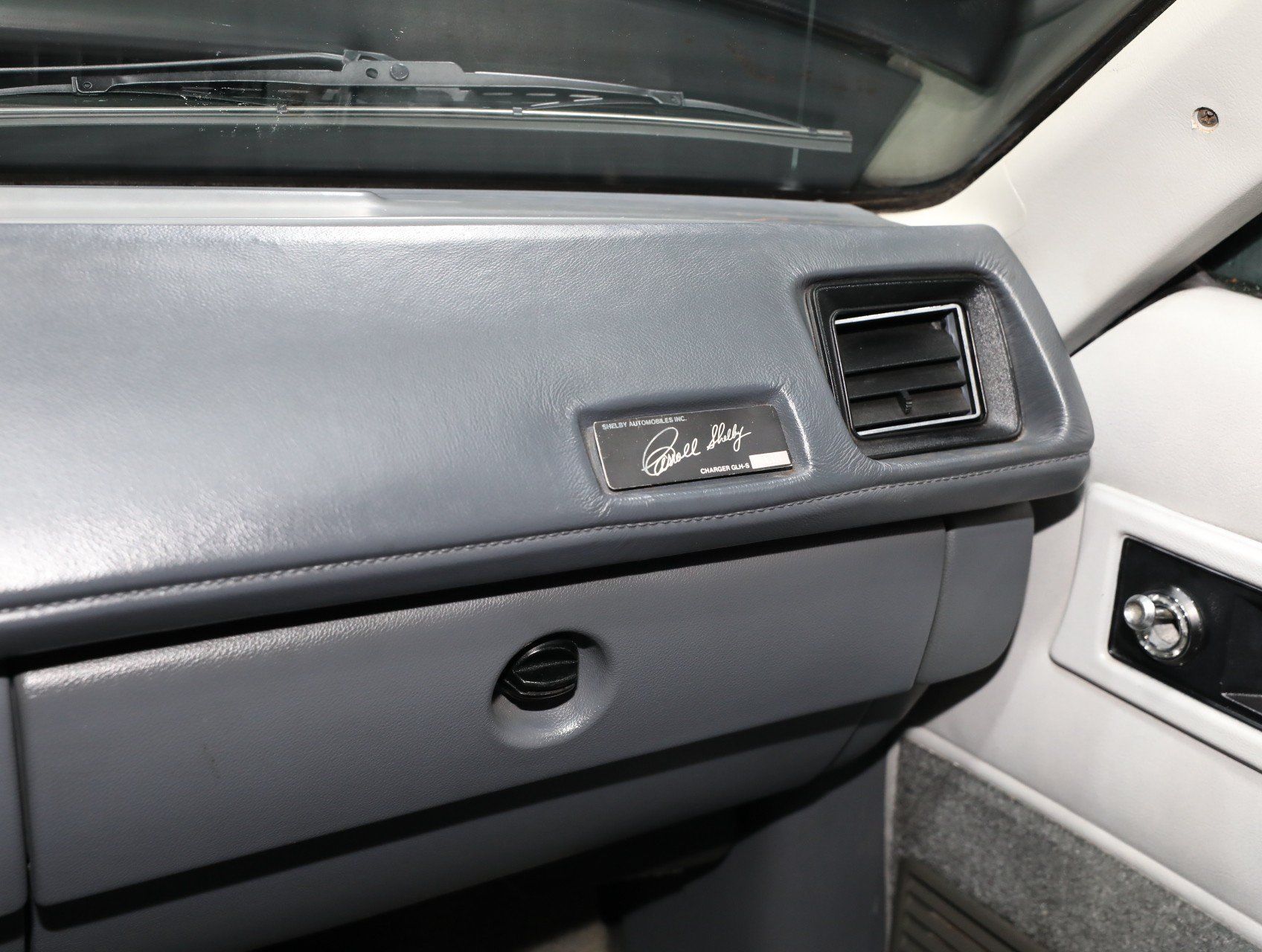 Used 1987 Dodge Charger Shelby FWD image 57