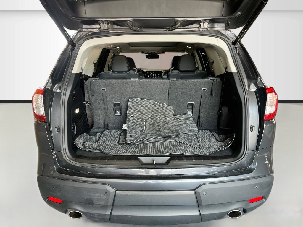 Used 2025 Subaru Ascent Onyx Edition AWD/4WD image 27