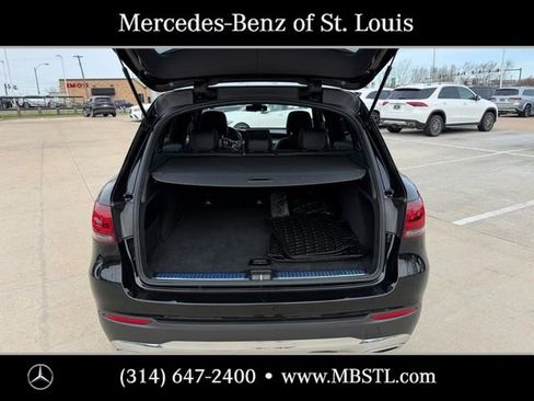 Used 2021 Mercedes-Benz GLC 300 4MATIC image 8