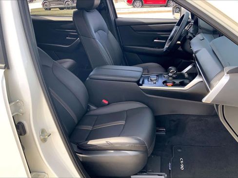 Used 2025 MAZDA CX-90 3.3 Turbo w/ Select Package image 9