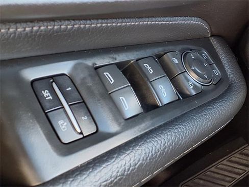 Used 2022 GMC Yukon Denali w/ Max Trailering Package image 21