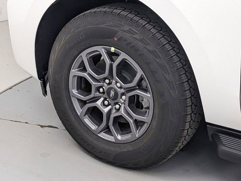 New 2025 Ford Expedition Max Active image 4