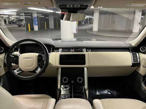 Used 2018 Land Rover Range Rover HSE AWD/4WD image 6