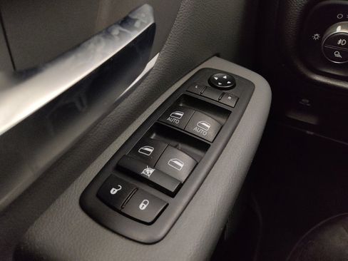 Used 2020 RAM 1500 Big Horn image 27