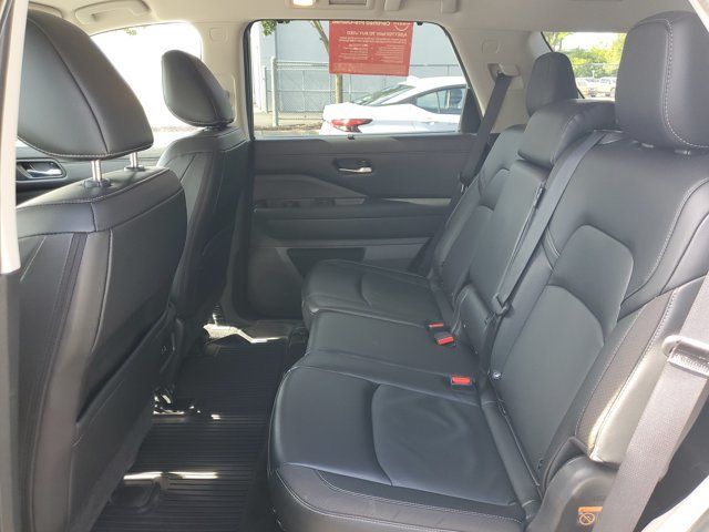 Certified 2023 Nissan Pathfinder SL AWD/4WD image 27