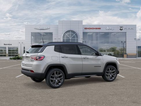New 2026 Jeep Compass Limited AWD/4WD image 4