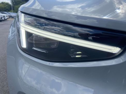 New 2026 Volvo XC40 B5 Plus w/ Protection Package Premier image 4