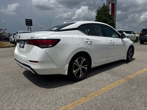 Used 2023 Nissan Sentra SV w/ Lighting Package FWD image 5