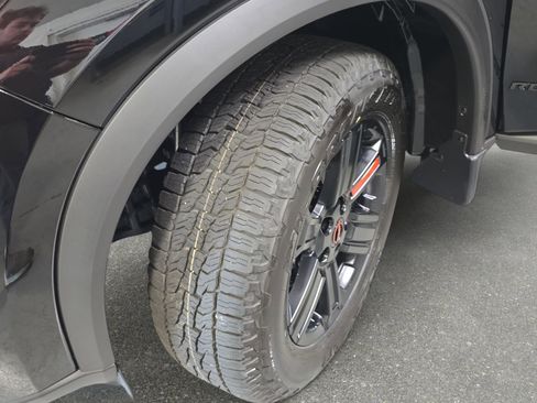 New 2026 Nissan Rogue SV AWD/4WD image 31