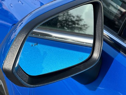 Used 2025 Chevrolet Equinox EV LT w/ Convenience Package image 51