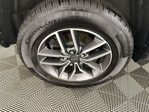 Certified 2021 Jeep Grand Cherokee Limited AWD/4WD image 35