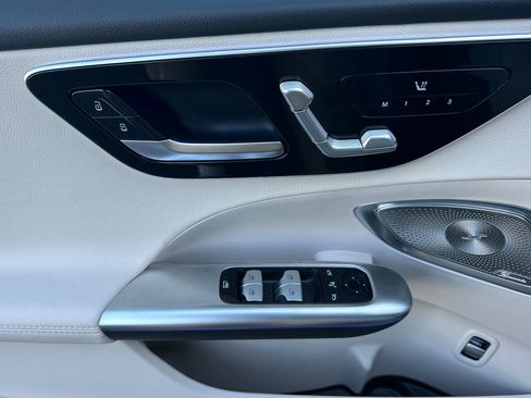 New 2026 Mercedes-Benz C 300 Sedan image 11