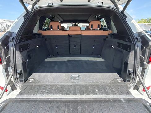 Used 2022 BMW X5 M50i w/ Executive Package image 12