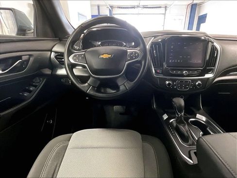 Used 2023 Chevrolet Traverse LT AWD/4WD image 18