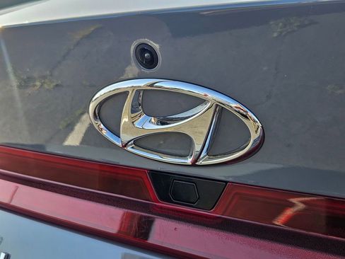 Used 2023 Hyundai Elantra SEL w/ Convenience Package FWD image 26