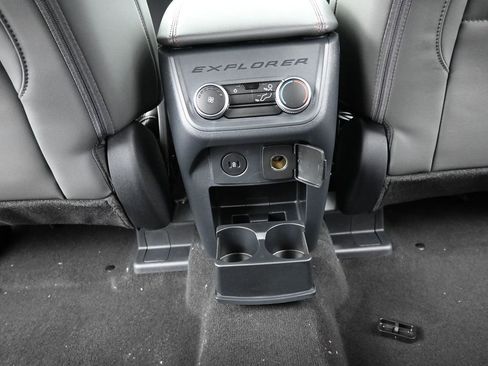 New 2026 Ford Explorer Active image 15