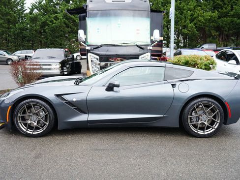 Used 2014 Chevrolet Corvette Stingray image 2