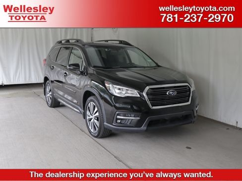 Used 2020 Subaru Ascent Limited w/ Technology Package AWD/4WD image 1