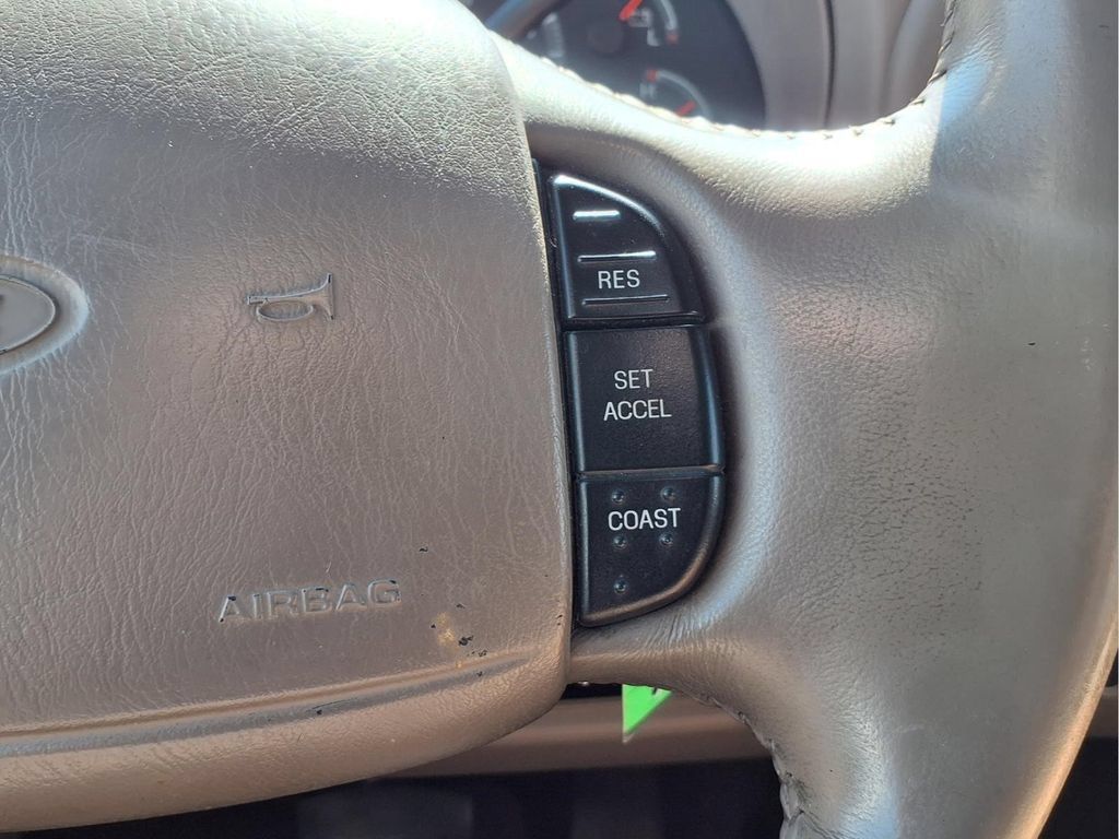 Used 2002 Ford F150 2WD SuperCab image 11