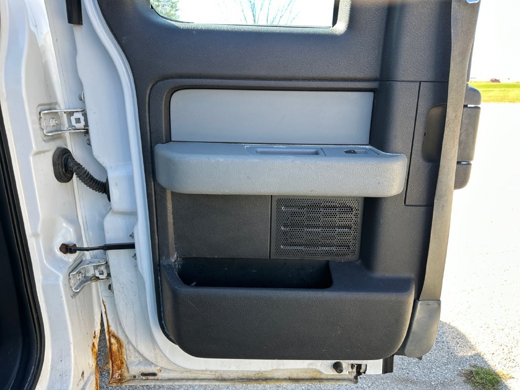 Used 2013 Ford F150 STX w/ Mid Equipment Group AWD/4WD image 29