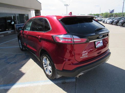 Used 2019 Ford Edge SEL w/ Equipment Group 201A AWD/4WD image 7