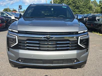 New 2026 Chevrolet Suburban Premier w/ Sun And Tow Package