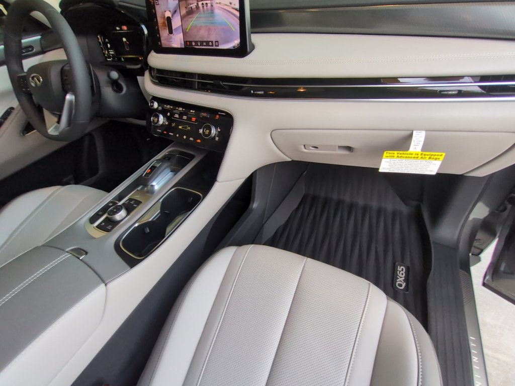 Certified 2027 INFINITI QX60 Luxe w/ Cargo Package FWD image 26