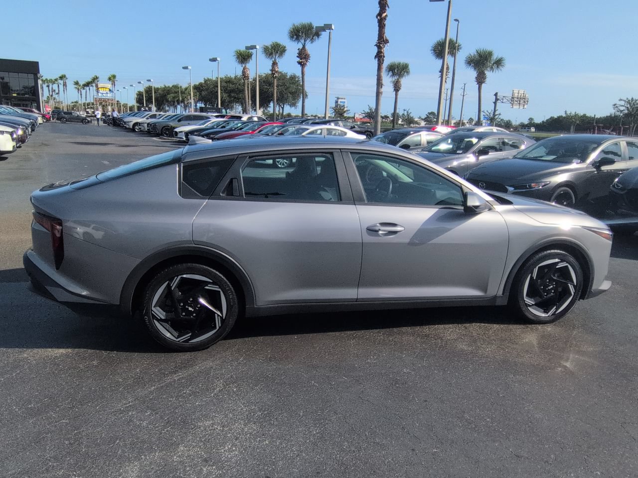 Used 2025 Kia K4 EX FWD image 3