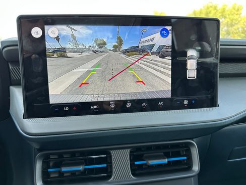 New 2026 Ford Maverick Lobo AWD/4WD image 31