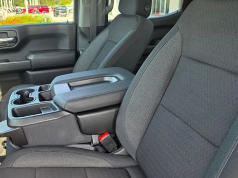 Used 2026 Chevrolet Silverado 1500 Custom Trail Boss AWD/4WD image 15