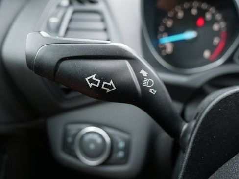 Used 2018 Ford Escape S FWD image 27