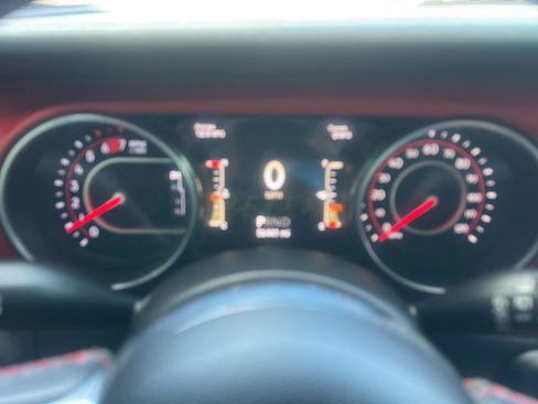 Used 2018 Jeep Wrangler Unlimited Rubicon AWD/4WD image 26