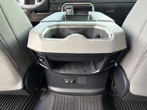 New 2026 Toyota Tundra Limited AWD/4WD image 25