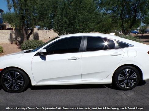 Used 2018 Honda Civic EX-T image 8