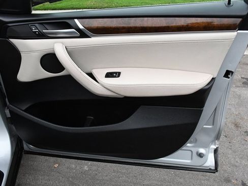 Used 2016 BMW X4 xDrive28i image 15