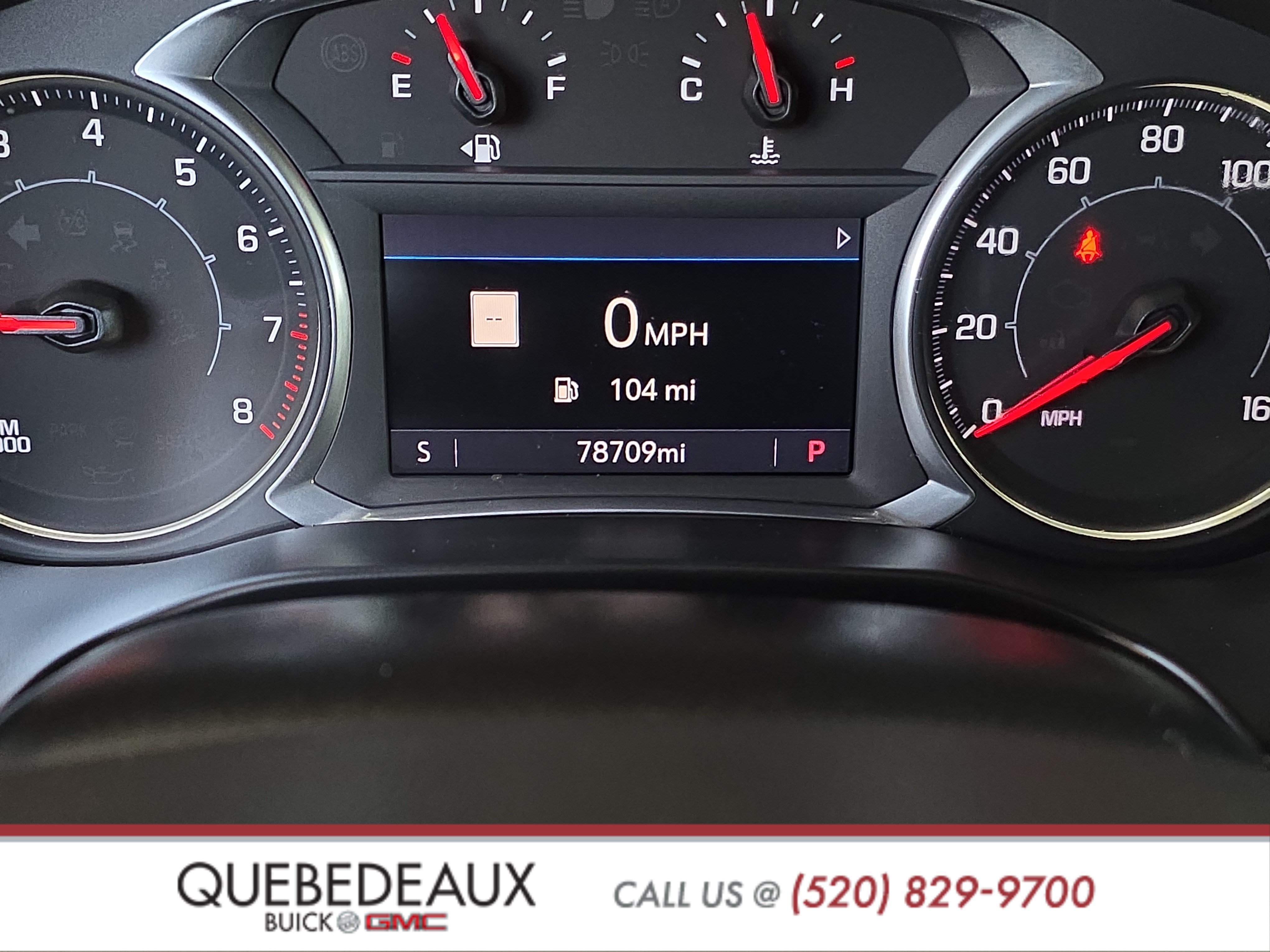 Used 2022 GMC Acadia SLT w/ Preferred Package FWD image 17