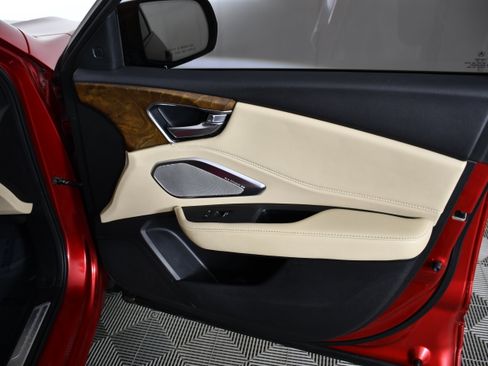 Used 2019 Acura RDX AWD w/ Advance Package image 40
