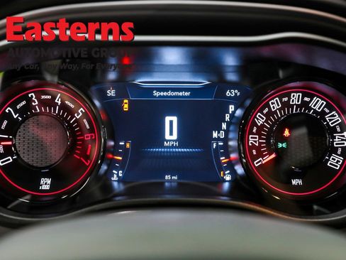 Used 2023 Dodge Challenger R/T w/ Plus Package image 18