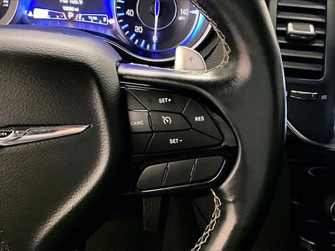 Used 2021 Chrysler 300 S image 12