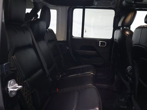 Used 2021 Jeep Wrangler Unlimited Sahara image 13