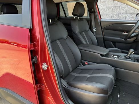 Certified 2025 MAZDA CX-50 AWD 2.5 S w/ Cargo Package image 24