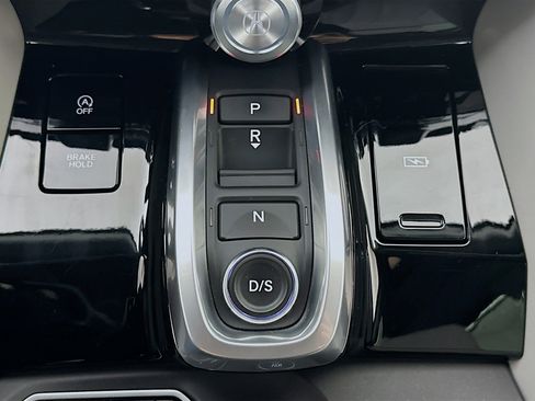 Used 2022 Acura MDX FWD w/ Technology Package image 24