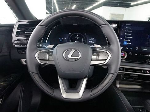Used 2025 Lexus RX 350 w/ Convenience Package AWD/4WD image 8