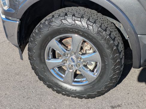 Used 2018 Ford F150 Lariat AWD/4WD image 13