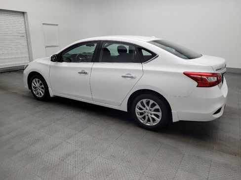 Used 2018 Nissan Sentra SV image 3