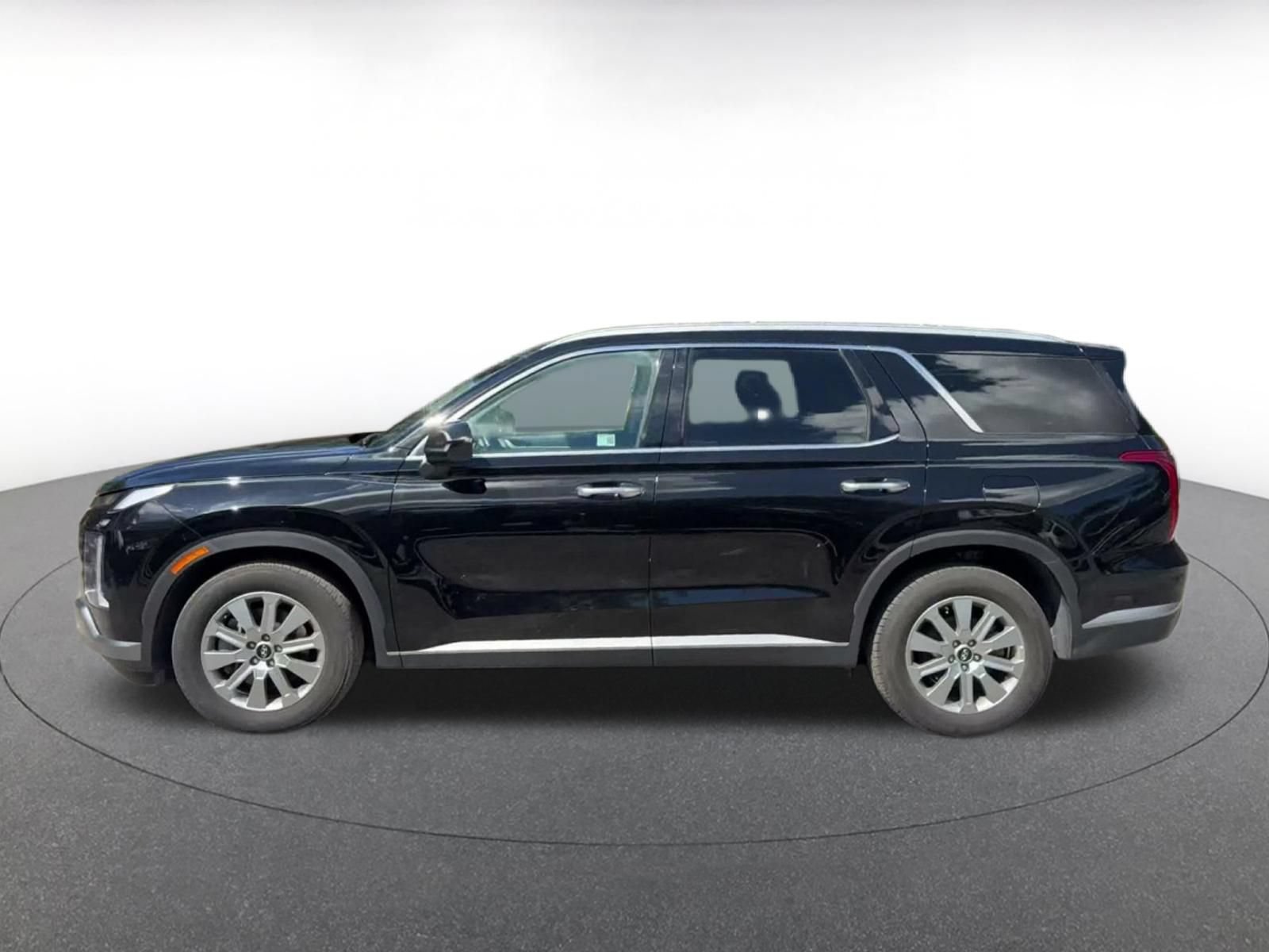 Used 2025 Hyundai Palisade SEL FWD image 8