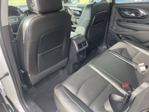 Used 2023 GMC Terrain AT4 AWD/4WD image 19
